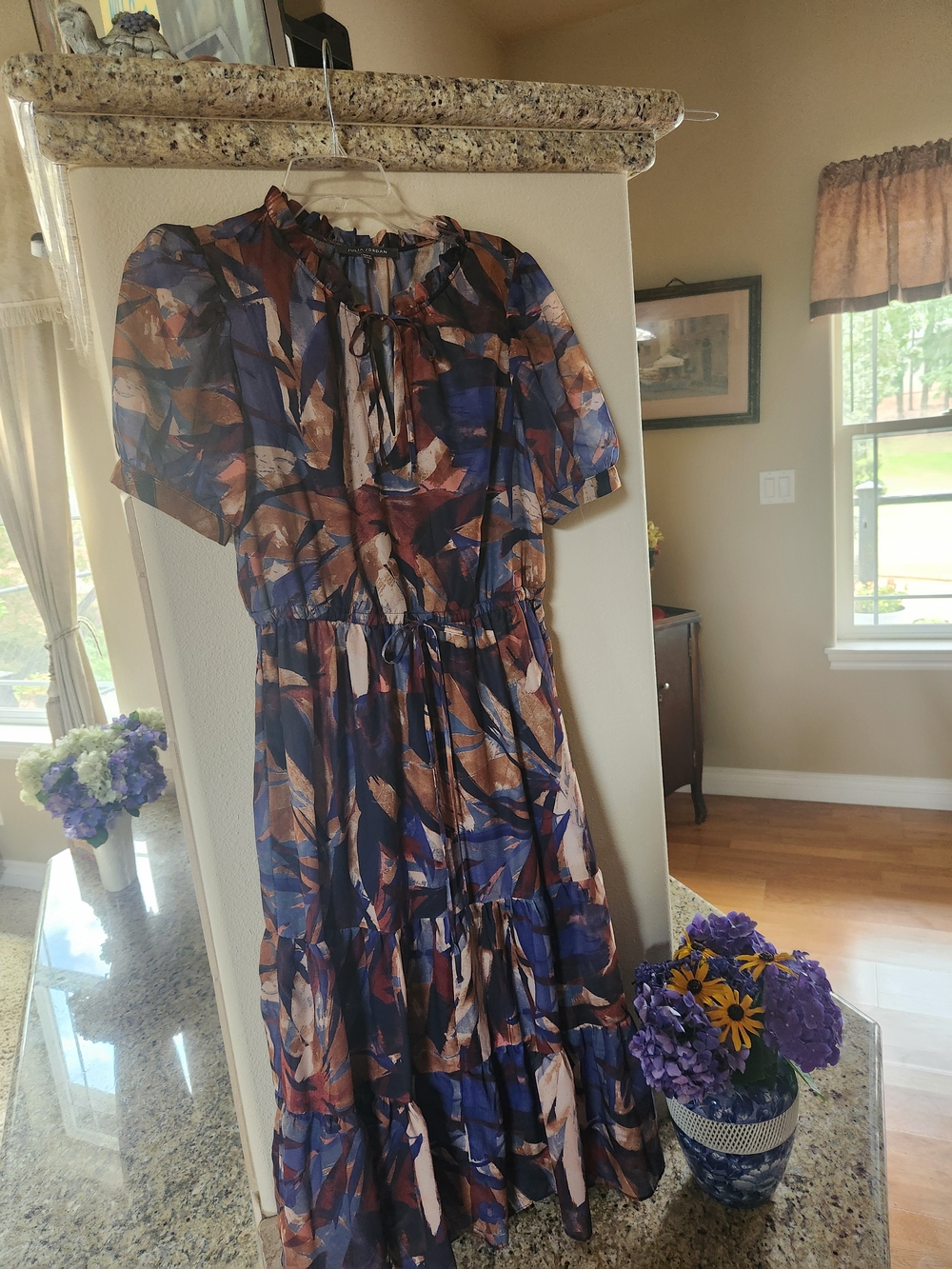 julia jordan Blue, Brown and Cream Abstract Tiered Midi Dress